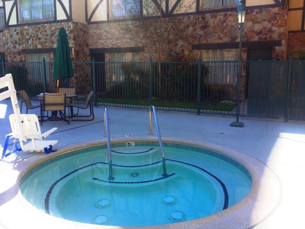 Anaheim Majestic Garden Hotel Image #10 Anaheim Majestic Garden Hotel Image #10