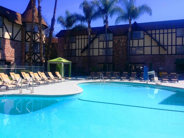 Anaheim Majestic Garden Hotel Image #18 Anaheim Majestic Garden Hotel Image #18