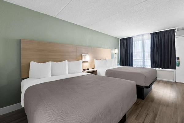 Quality Inn Nashville - Opryland Area Image #21 Quality Inn Nashville - Opryland Area Image #21