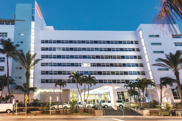 Riu Plaza Miami Beach Image #1 Riu Plaza Miami Beach Image #1