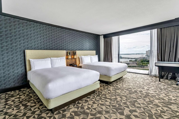 Hilton Miami Downtown Image #5