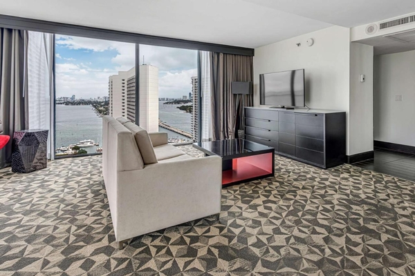 Hilton Miami Downtown Image #26
