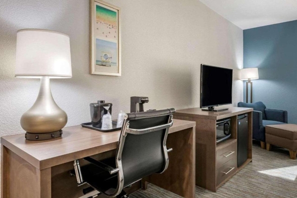 Comfort Inn & Suites Downtown Brickell-Port of Miami Image #29 Comfort Inn & Suites Downtown Brickell-Port of Miami Image #29
