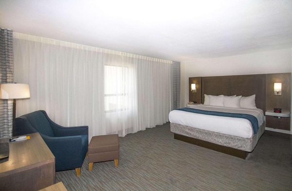 Comfort Inn & Suites Downtown Brickell-Port of Miami Image #31 Comfort Inn & Suites Downtown Brickell-Port of Miami Image #31
