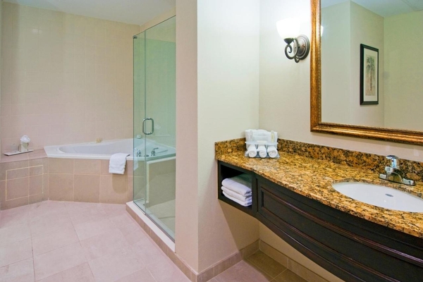 Holiday Inn Express & Suites Miami Kendall by IHG Image #9