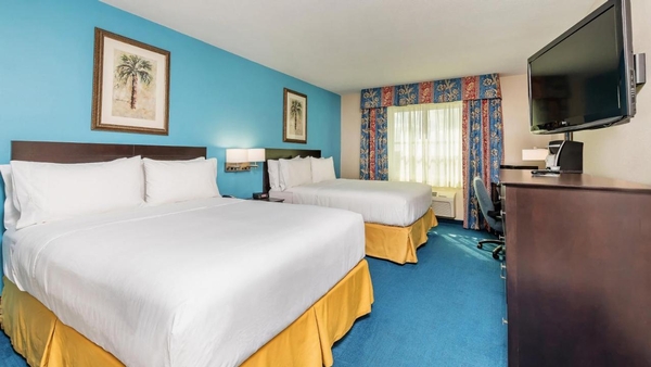 Holiday Inn Express & Suites Miami Kendall by IHG Image #12