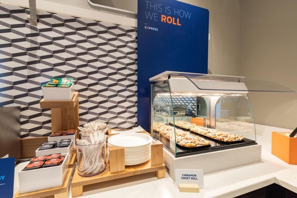 Holiday Inn Express & Suites Miami Kendall by IHG Image #22