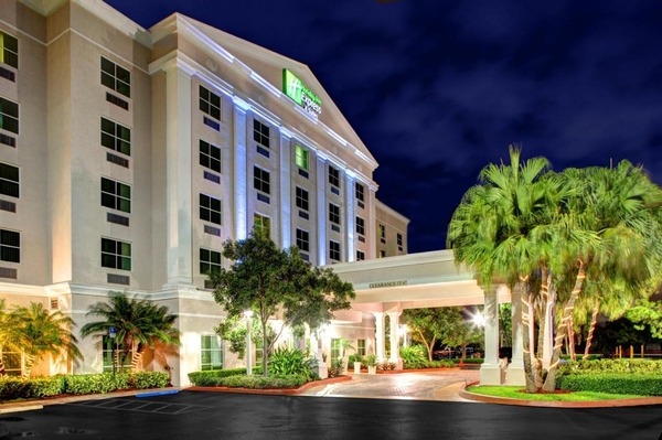 Holiday Inn Express & Suites Miami Kendall by IHG Image #30