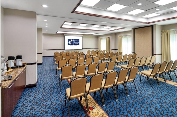 Holiday Inn Express & Suites Miami Kendall by IHG Image #31