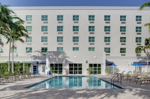 Holiday Inn Express & Suites Miami Kendall by IHG Image #34