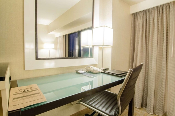 Hilton Los Angeles Airport Image #21