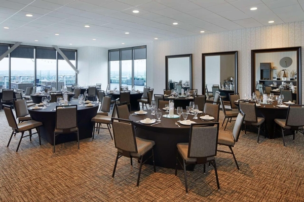 H Hotel Los Angeles, Curio Collection by Hilton Image #10