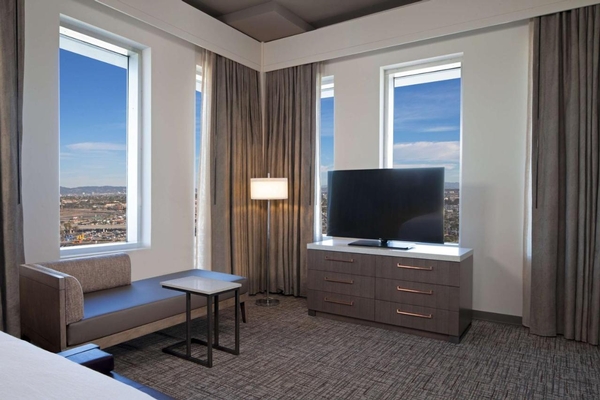 H Hotel Los Angeles, Curio Collection by Hilton Image #20
