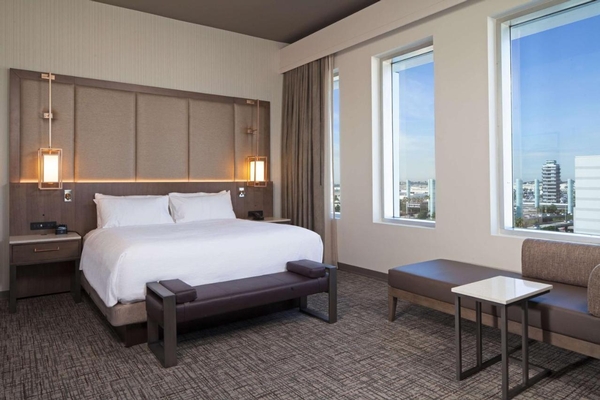 H Hotel Los Angeles, Curio Collection by Hilton Image #27