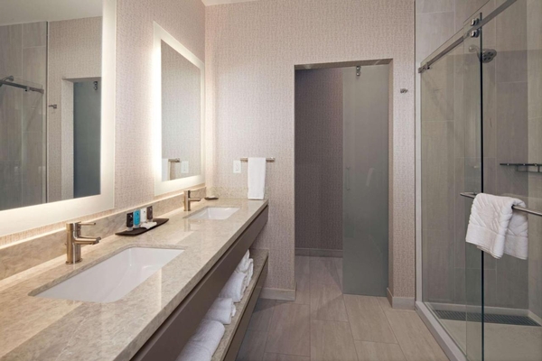 H Hotel Los Angeles, Curio Collection by Hilton Image #43