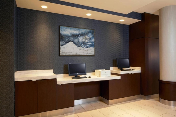 Courtyard by Marriott Los Angeles LAX / Century Boulevard Image #17 Courtyard by Marriott Los Angeles LAX / Century Boulevard Image #17