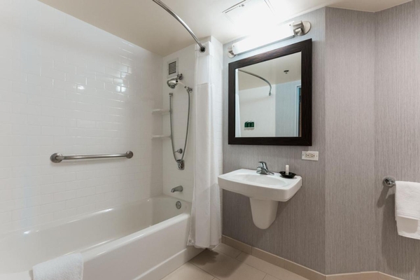 Courtyard by Marriott Los Angeles LAX / Century Boulevard Image #21 Courtyard by Marriott Los Angeles LAX / Century Boulevard Image #21
