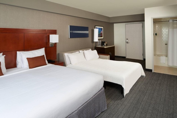 Courtyard by Marriott Los Angeles LAX / Century Boulevard Image #25 Courtyard by Marriott Los Angeles LAX / Century Boulevard Image #25
