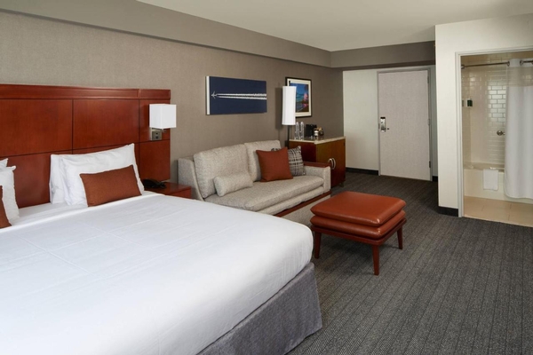 Courtyard by Marriott Los Angeles LAX / Century Boulevard Image #27 Courtyard by Marriott Los Angeles LAX / Century Boulevard Image #27