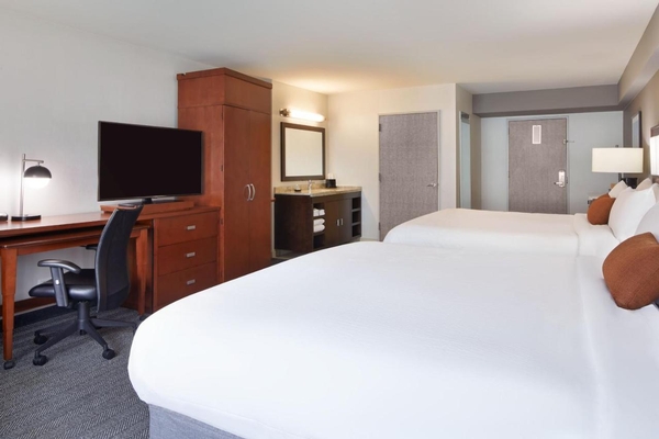 Courtyard by Marriott Los Angeles LAX / Century Boulevard Image #29 Courtyard by Marriott Los Angeles LAX / Century Boulevard Image #29