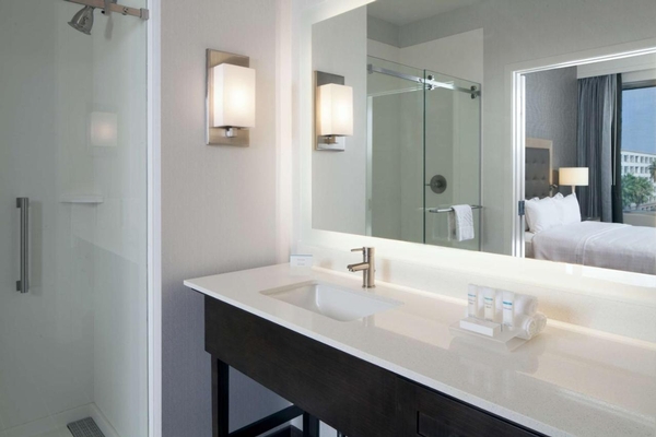 Homewood Suites By Hilton Los Angeles International Airport Image #37 Homewood Suites By Hilton Los Angeles International Airport Image #37