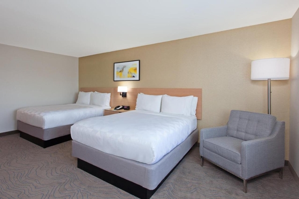 Holiday Inn Los Angeles - LAX Airport by IHG Image #2