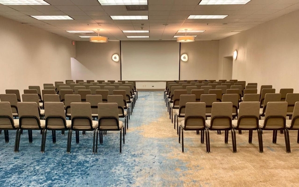 Holiday Inn Los Angeles - LAX Airport by IHG Image #14