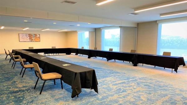 Holiday Inn Los Angeles - LAX Airport by IHG Image #15