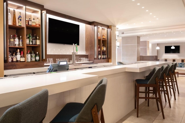 Holiday Inn Los Angeles - LAX Airport by IHG Image #26