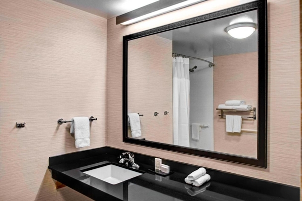 Fairfield Inn & Suites by Marriott Los Angeles LAX/El Segundo Image #29 Fairfield Inn & Suites by Marriott Los Angeles LAX/El Segundo Image #29