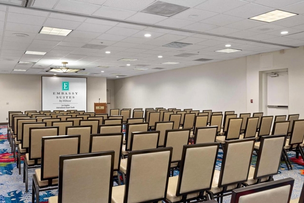 Embassy Suites by Hilton Los Angeles International Airport South Image #13 Embassy Suites by Hilton Los Angeles International Airport South Image #13