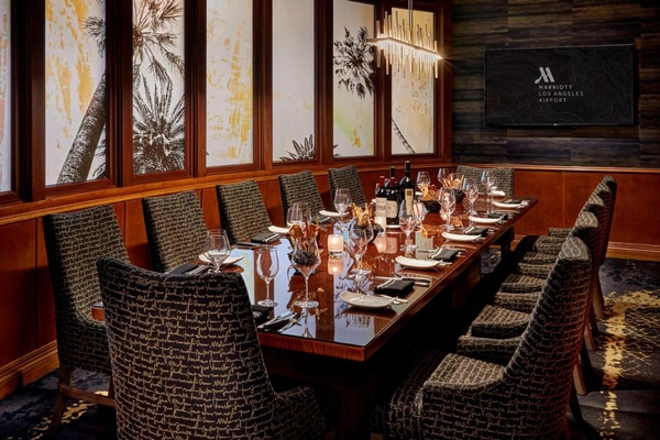Los Angeles Airport Marriott Image #4