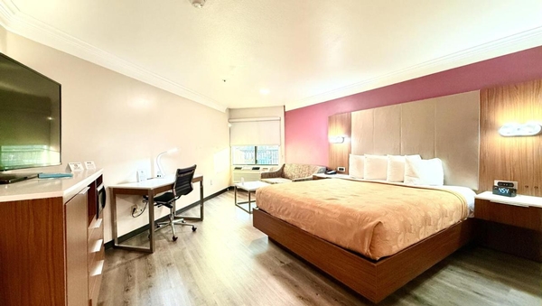 Best Western Plus Suites Hotel - Los Angeles LAX Airport Image #2