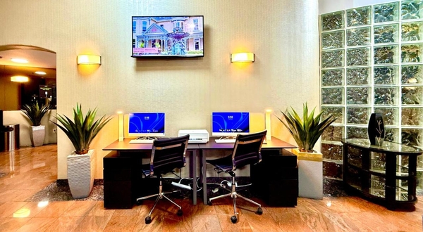 Best Western Plus Suites Hotel - Los Angeles LAX Airport Image #16