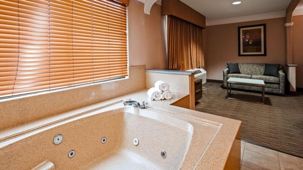Best Western Plus Suites Hotel - Los Angeles LAX Airport Image #29