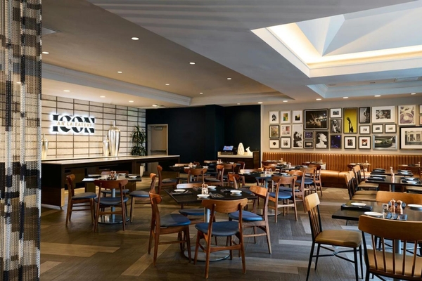 Renaissance Los Angeles Airport Hotel Image #12