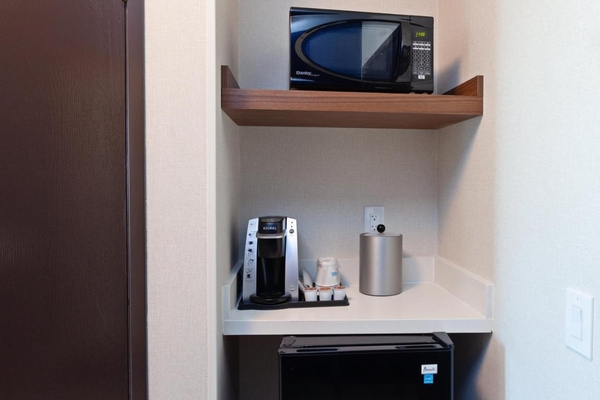 Holiday Inn Express Los Angeles LAX Airport by IHG Image #23