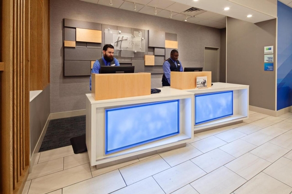 Holiday Inn Express Los Angeles LAX Airport by IHG Image #30