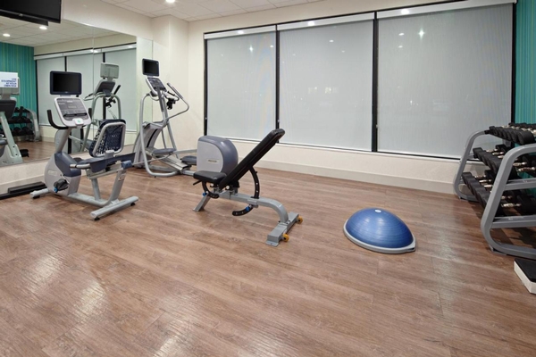 Holiday Inn Express Los Angeles LAX Airport by IHG Image #32
