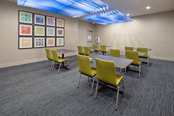 Holiday Inn Express Los Angeles LAX Airport by IHG Image #36