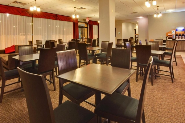 Holiday Inn Express Los Angeles LAX Airport by IHG Image #38